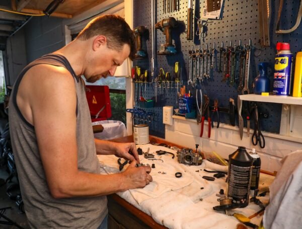 Lubricating Tools & Equipment: Ensuring Smooth Operations Across Industries